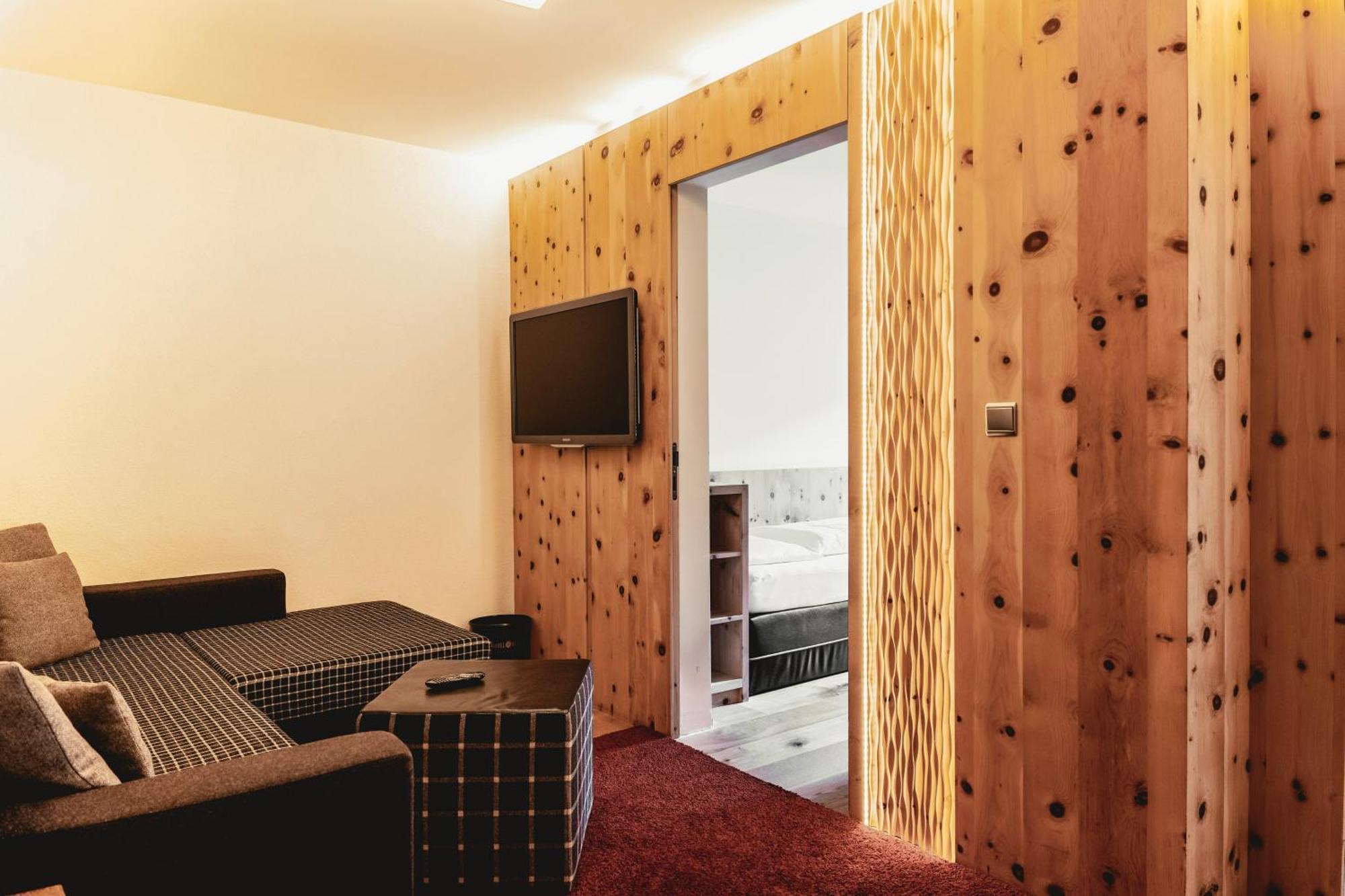 Hotel Held Fügen Zewnętrze zdjęcie