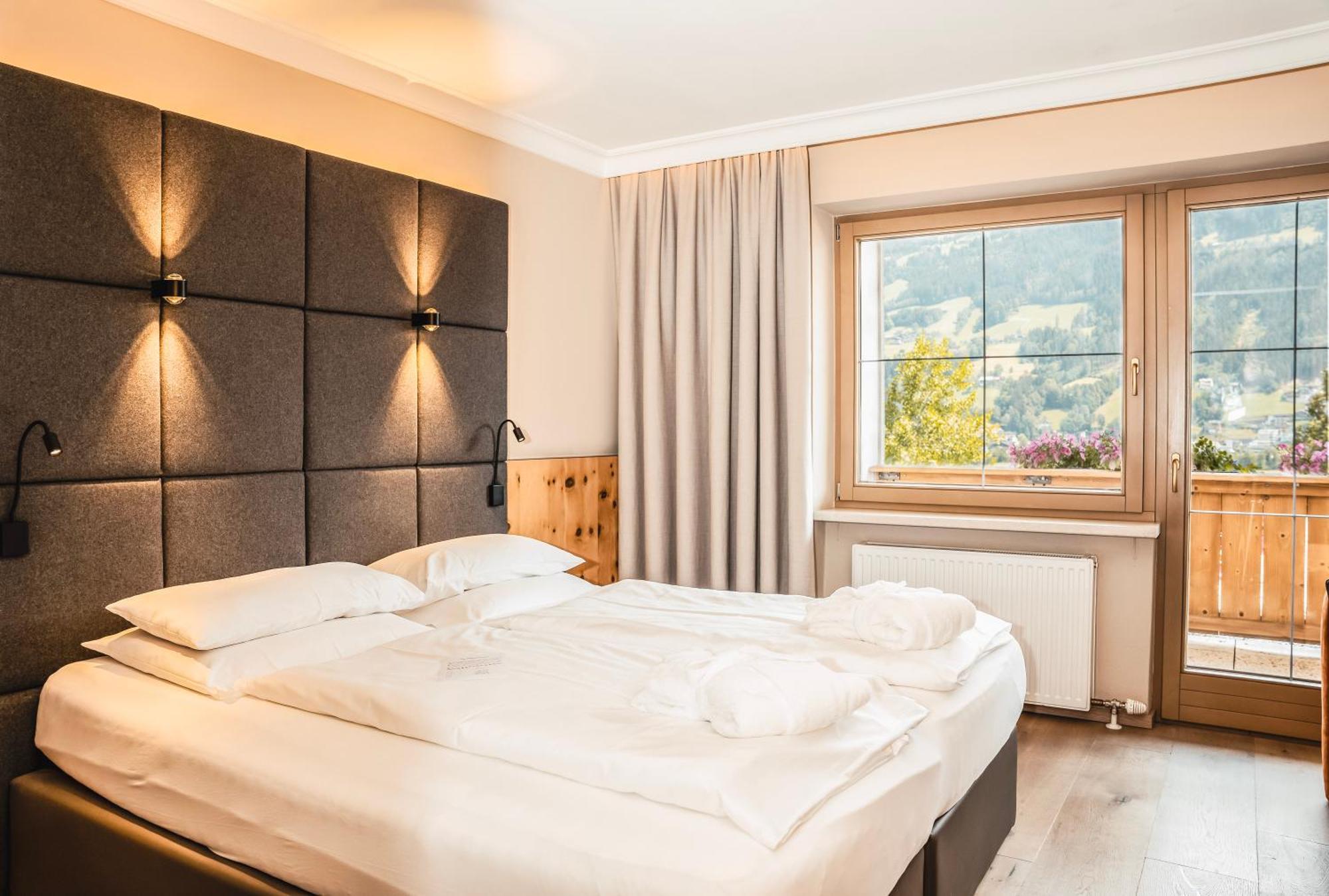 Hotel Held Fügen Zewnętrze zdjęcie